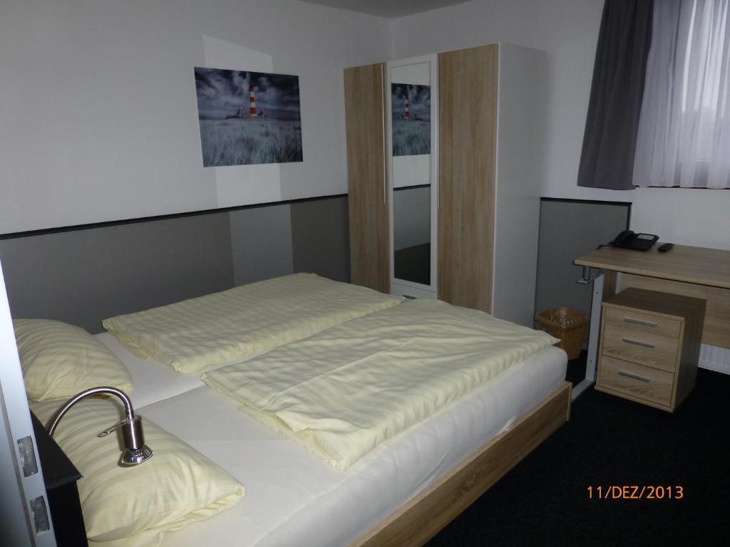 Hotel Ruestersieler Hof 빌헬름스하펜 객실 사진